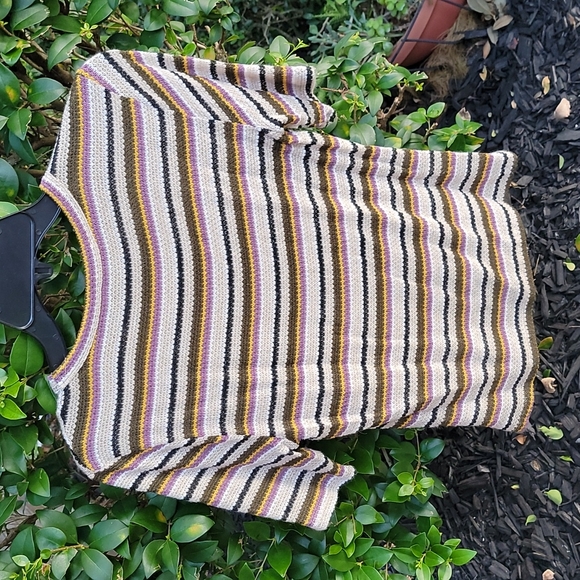 Lush stripe textured waffle top - Picture 5 of 6